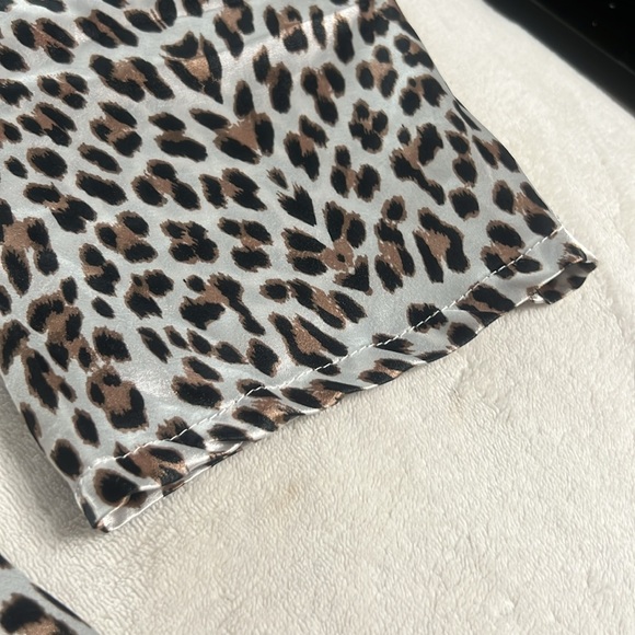 Satin Leo Sexy…Mini Robe.. - Picture 3 of 7